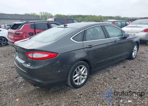 2015 Ford Fusion Se z USA, uszkodzony, nr VIN 3FA6P0HD3FR191778